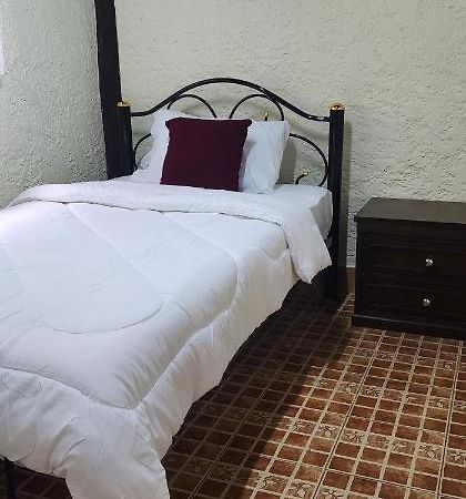 Hostel Cozy Nest Cnx Chiang Mai Exterior foto