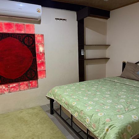 Hostel Cozy Nest Cnx Chiang Mai Exterior foto
